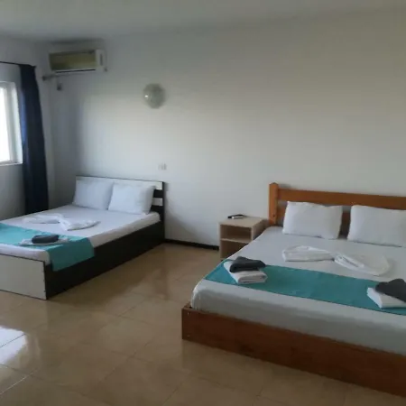 Le Bateau Guest house